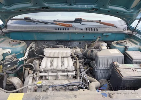 2002 Hyundai Santa Fe Gls/Lx from USA, damaged, VIN KM8SC13D82U241929